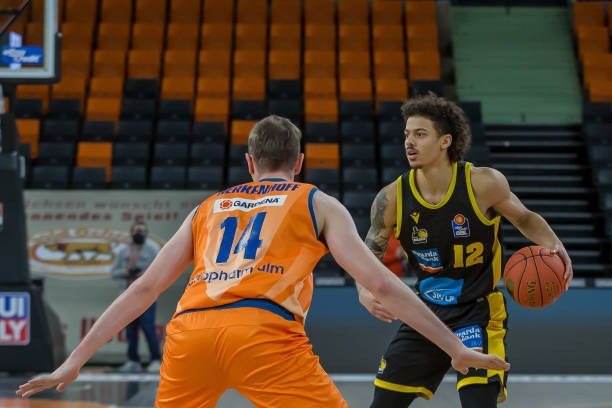 在群星云集 在群星云集