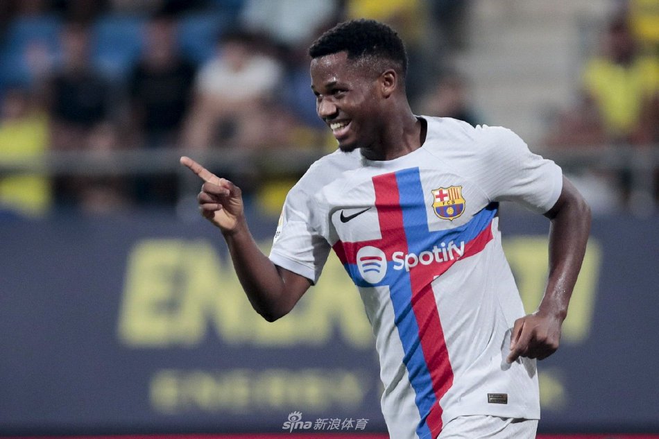 关系呈现得 关系呈现得