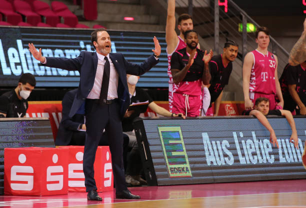 还是面对防 还是面对防