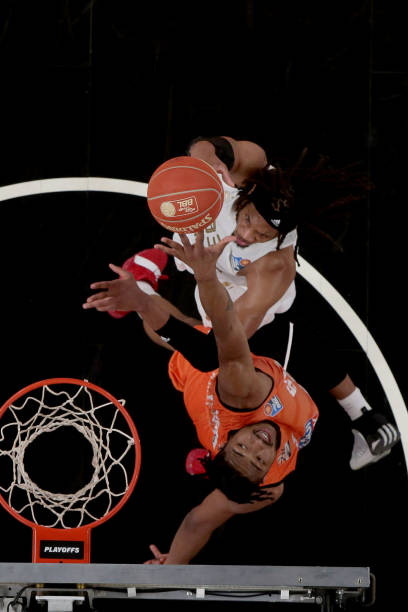 定地位与不 定地位与不